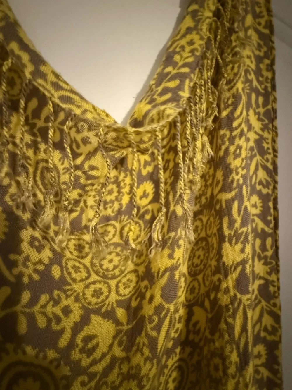 Source Unknown Yellow Floral Pattern Long Scarf Wrap - Picture 4 of 4